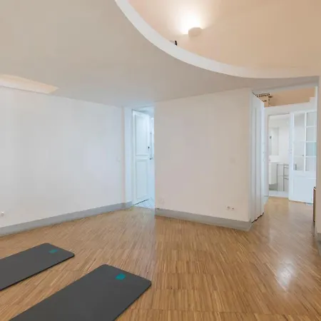 Lovelystay - Chiado 3bedroom Secret