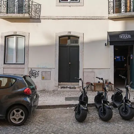 Apartment Lovelystay - Chiado 3bedroom Secret
