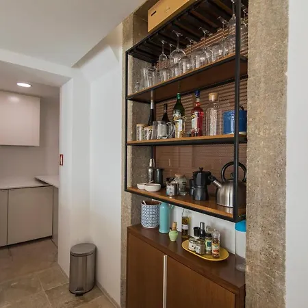 Lovelystay - Chiado 3bedroom Secret Apartment Lisbon