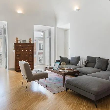 Apartment Lovelystay - Chiado 3bedroom Secret