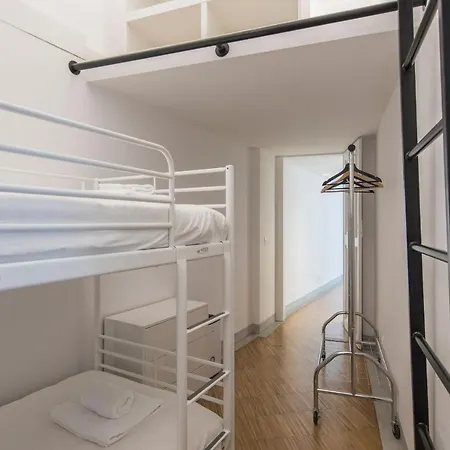 Apartment Lovelystay - Chiado 3bedroom Secret *